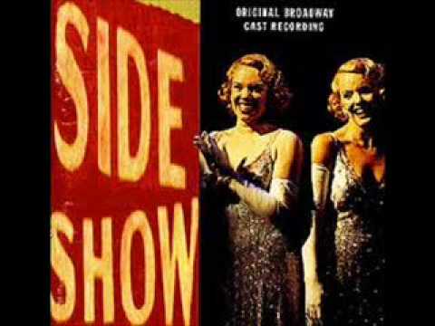17. "On the Road: One Plus One Equals Three" ("Side Show" Original Cast Recording) akkoorden