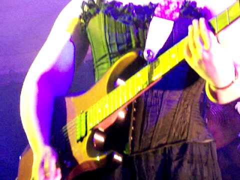 Chantel McGregor Band - FABULOUS - The Boom Boom C...