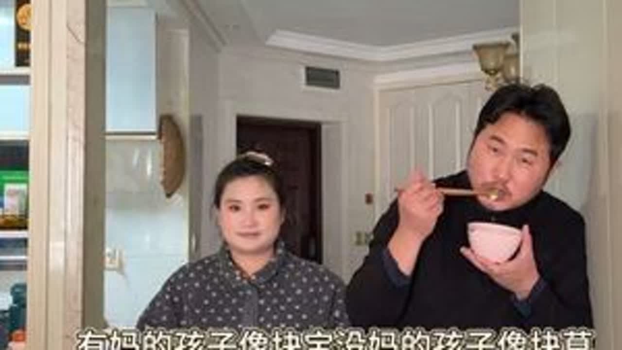 到重庆的第一天妈妈给我准备的新新的睡衣和温暖的房间，在我们河南是不允许夫妻两个睡在娘家的，没想到妈妈这里居然不忌讳 今天哥哥带我们玩了一天还给孩子们办了游乐卡，吃过晚饭他们就出发三亚旅游了，下次...