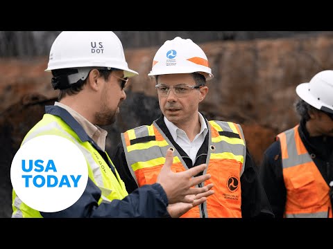 Pete Buttigieg inspects East Palestine train derailment wreckage | USA TODAY