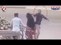 Man snatches chain from woman, CCTV footage goes viral