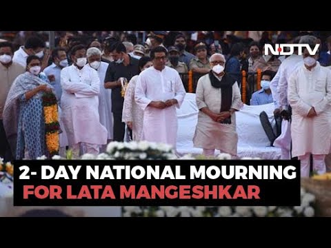 India honors singer Lata Mangeshkar at state funeral, dead at 92 ...