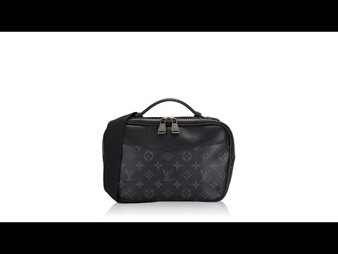 Louis Vuitton Discovery Bumbag PM Watercolor 2021: Details, what fits &  try-on 