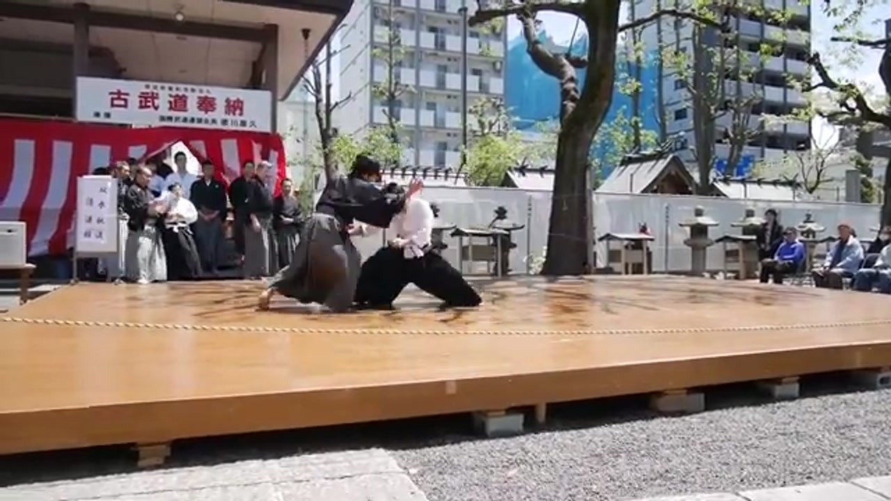 Sōsuishi-ryū, Kameido Katori Jinja 2016 (1)