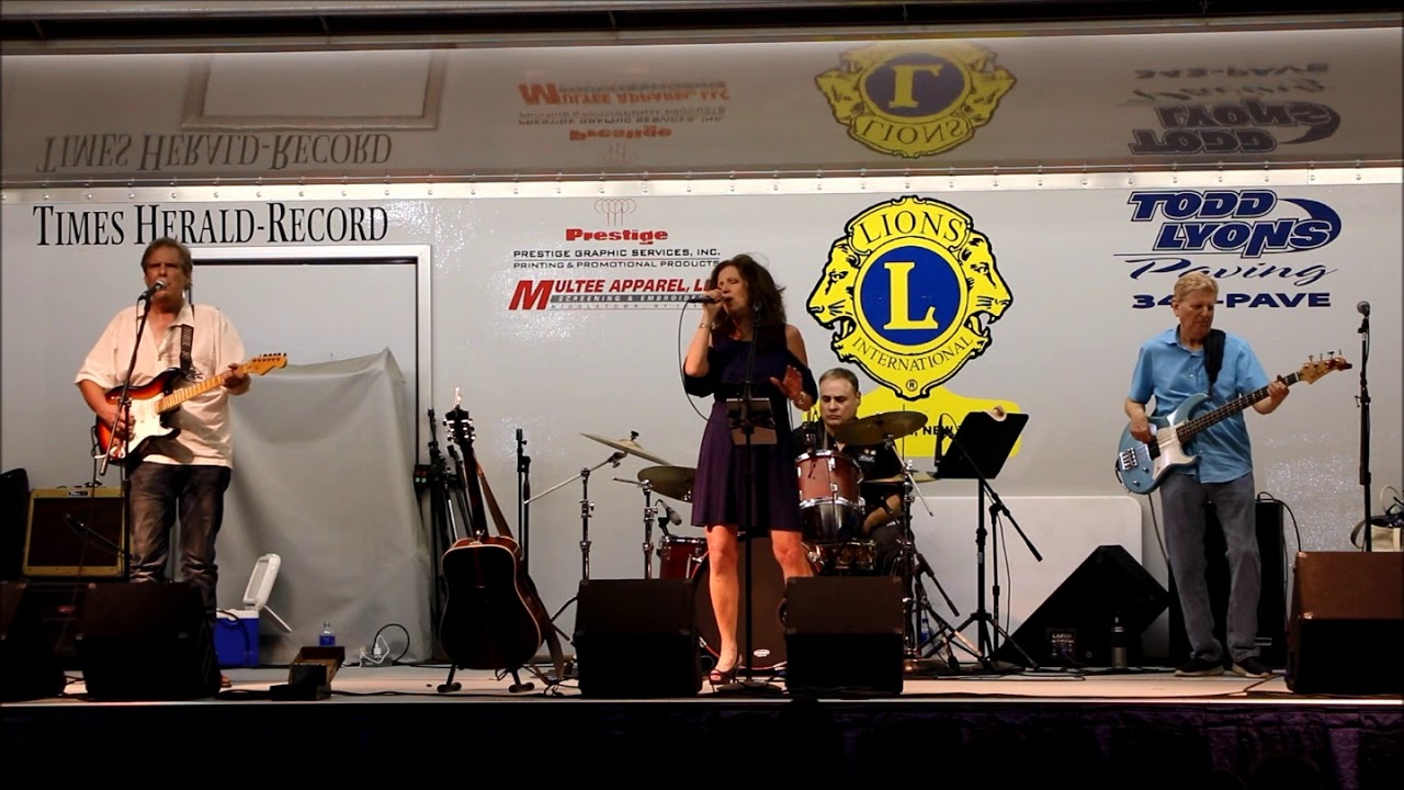 MIdnight SLim & LaurieAnne - FESTIVAL SQUARE 2019