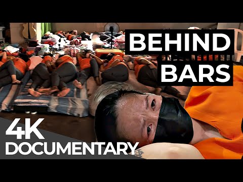 Behind Bars: Philippines - CIW: Locked Up Ladies | World’s Toughest Prisons | Free Documentary