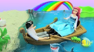 Disney Ariel Kiss The Girl Water Toy Review And Miniature Slime Beach Story Rainbow Collector