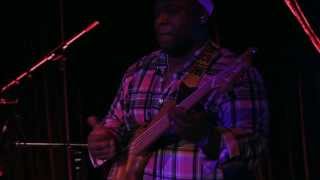 Papa Grows Funk - Amazing Bass Solo