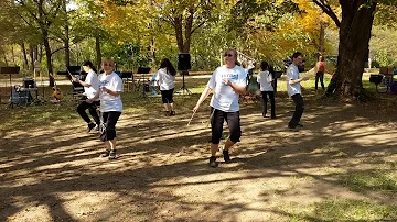 "Taboom" dance. Song, Baht Rivka Whitten