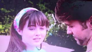 Beverly Hills 90210 - Brenda & Dylan meet