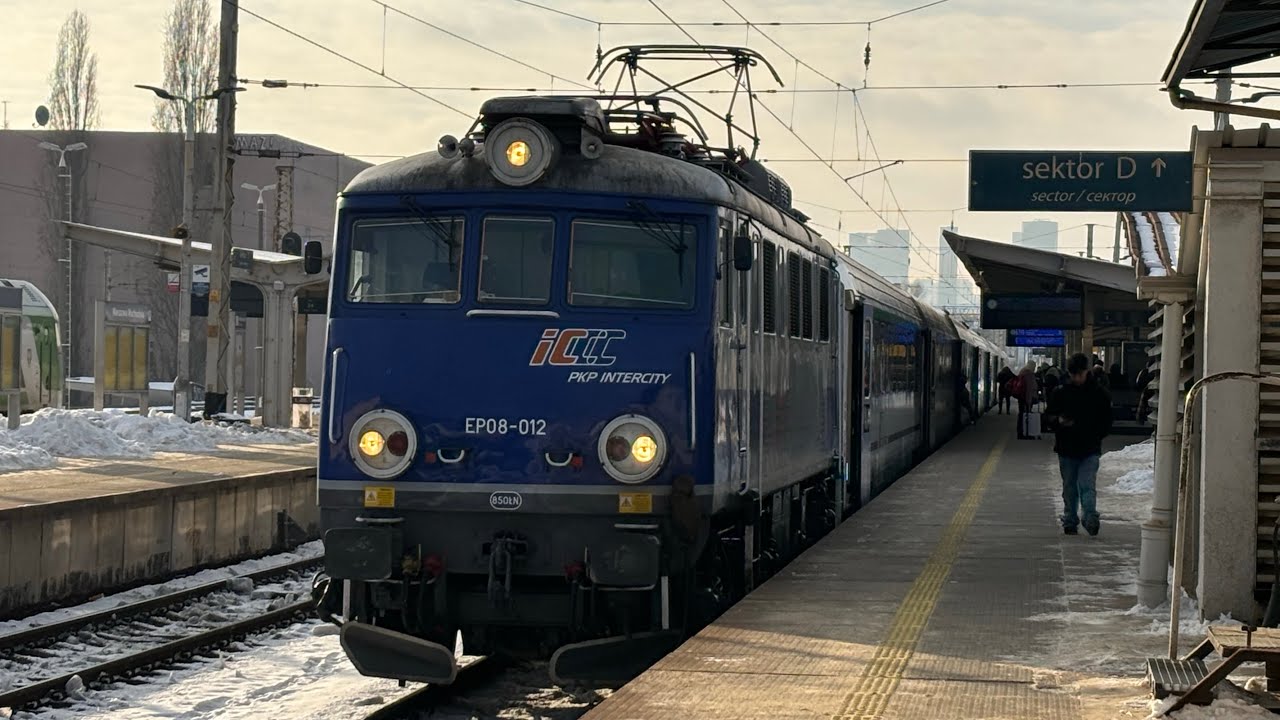 Odjazd EP08-012 Z IC ,,Podlasie’’ Na stacji Warszawa Wschodnia