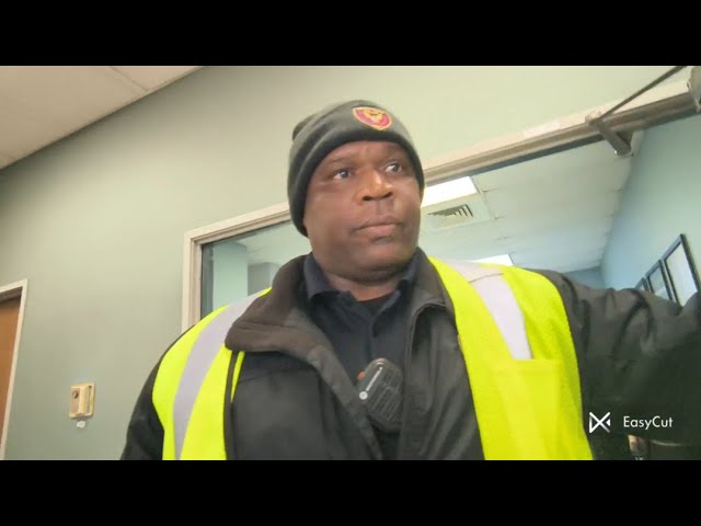 "you're going to jail"Tyrant Alert!!(must watch)rights violated by Lt. Jones|First Amendment Audit|