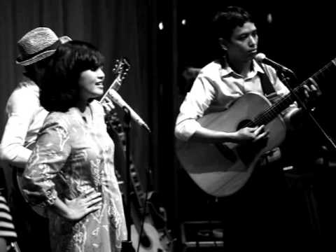 Senja - WSATCC feat Oomleo @ Dia.Lo.Gue