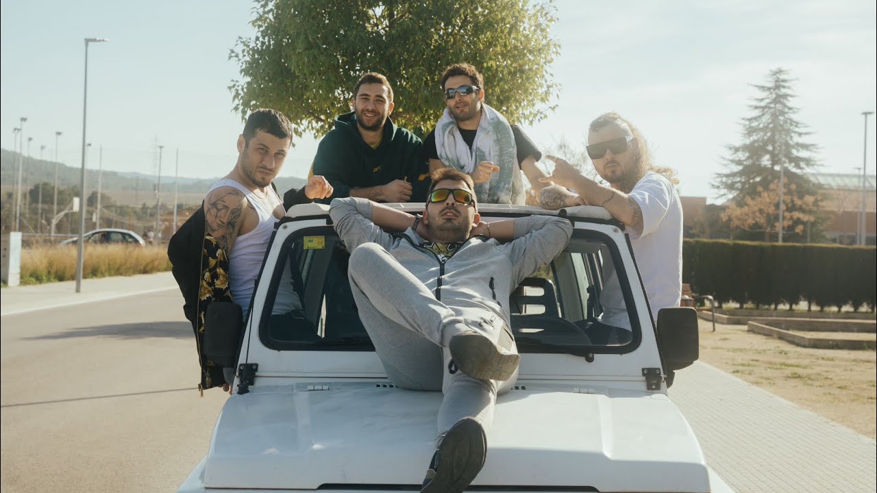 Watch Calero & Los Cierra Bares - Me la suda 🖕🏻 on YouTube Watch Calero & Los Cierra Bares - Me la suda 🖕🏻 on YouTube