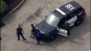 Several shot in legs. Human smuggling victims escape motel, HPD says