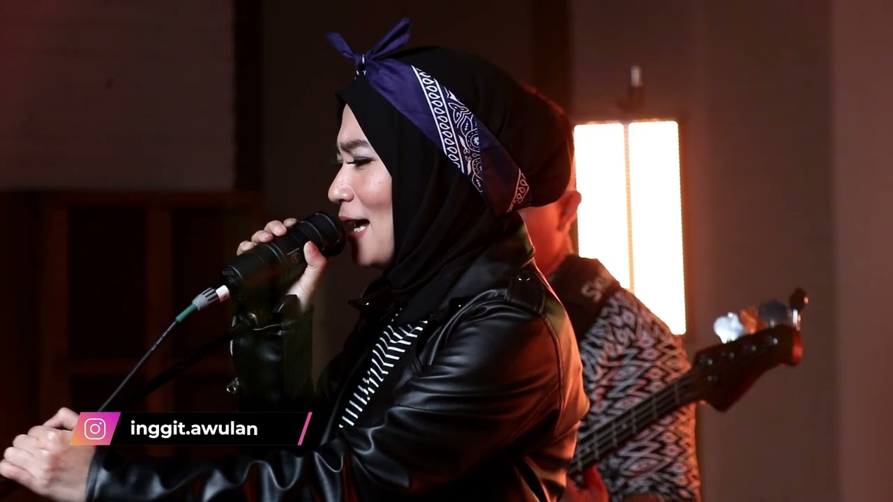 Inggit A. Wulan - Teman Sejati (Live Performance, Circle Gigs)