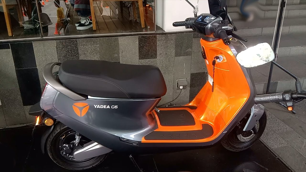 2023 Yadea G6 (tour) - YouTube