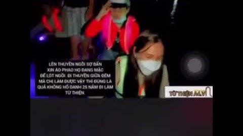 Lộ clip Thủy Tiên hành động phản cảm khi đi từ thiện miền Trung