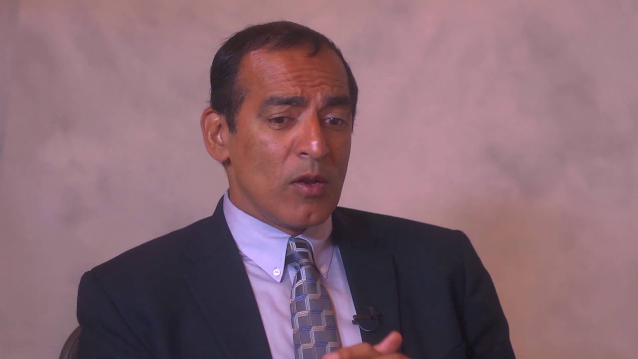 What breathing tests are used for asthma?