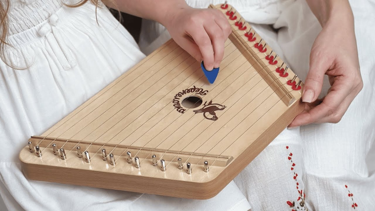 Детский музыкальный инструмент цимбалы гусли
