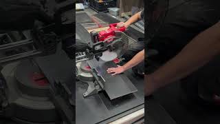 Demo of the M18 FUEL™ ONE-KEY™ 305 mm Mitre Saw 💪