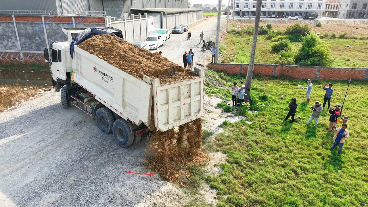 OMG Incredible !! Landfill to build news road using stone SHANTUI C3 pro with 25T DONGFENG trucks