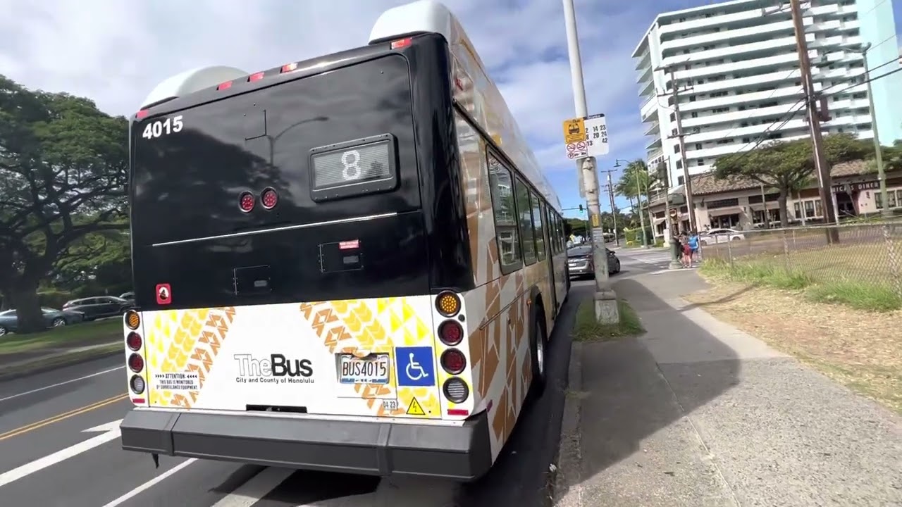 Bus 4015 Route 8 - YouTube