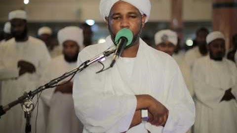 سورة طه (كاملة) .. الشيخ القارئ / الزين محمد أحمد