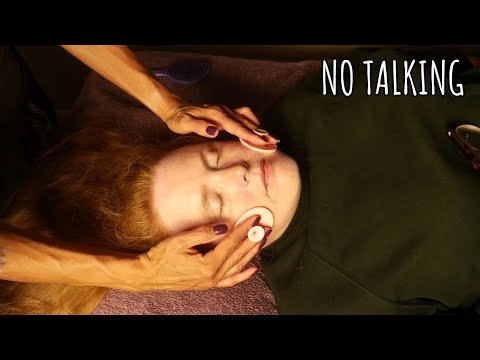 Hypnotizing facial ASMR - mud mask, face brushing and hair brushing