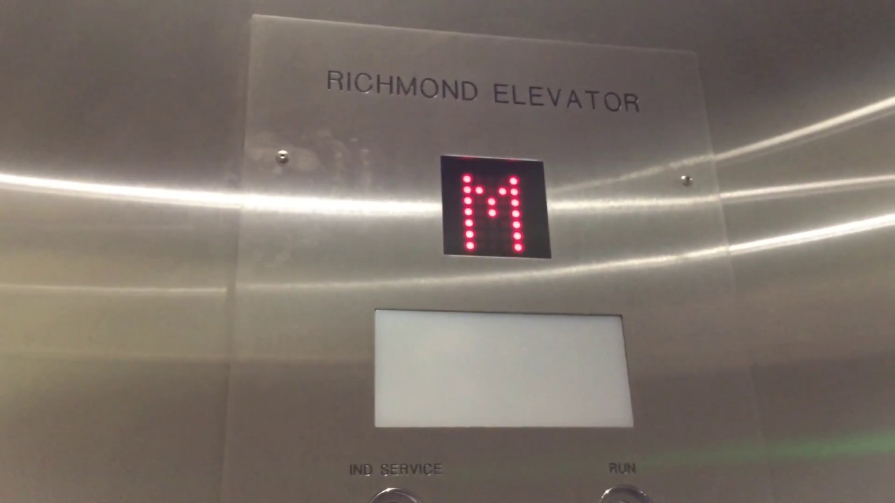 Other 2010 Richmond Hydraulic Elevator at Shoppers Drug Mart, Park