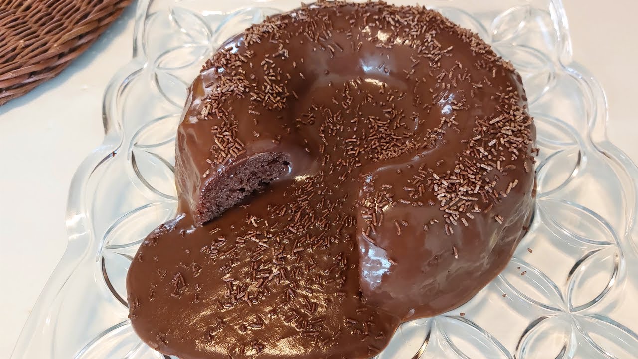 دروستکردنی کەیک بە سۆسی شوکلاتە بە راستی کە تامی زۆر نایابە