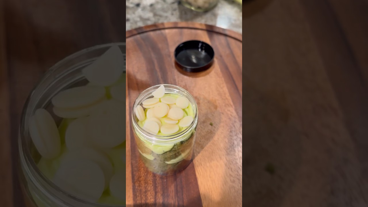 Matcha Pistachio Cake Jar! 