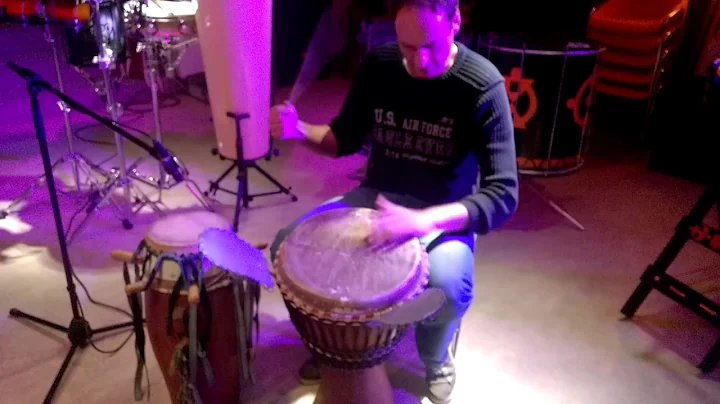 Jam on Sabar by Jan Hendricks