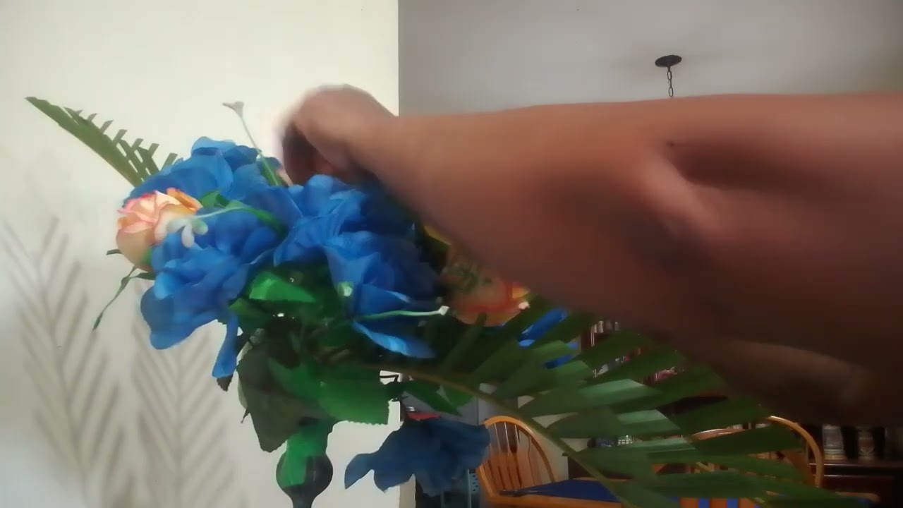 como hacer un dentro de mèsa con flores