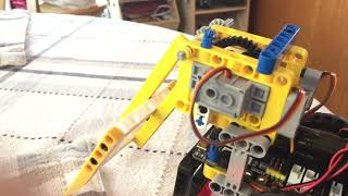 Radio Remote Control Rover Forklift : Micro:bit LEGO Mechanical