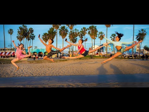 10 Minute Photo Challenge with Dance Moms Elliana W. and Friends Rocking Venice Beach