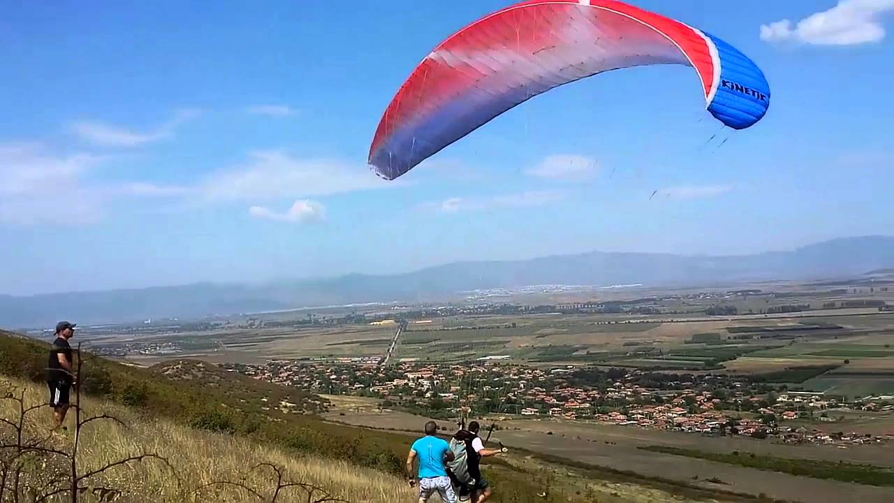 Compilation failed takeoff crash landing paragliding. Acidente de Parapente