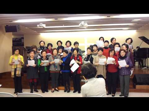 2013 01 15 范宇文老師指導蘭心合唱團練唱～依然在我心深處