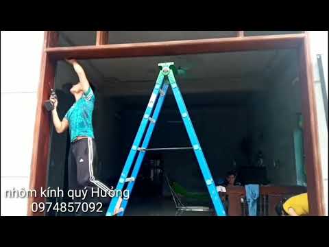 Video Hướng dẫn cách lắp cửa nhôm vào khuôn gỗ thẩm mỹ và rễ... - youtube