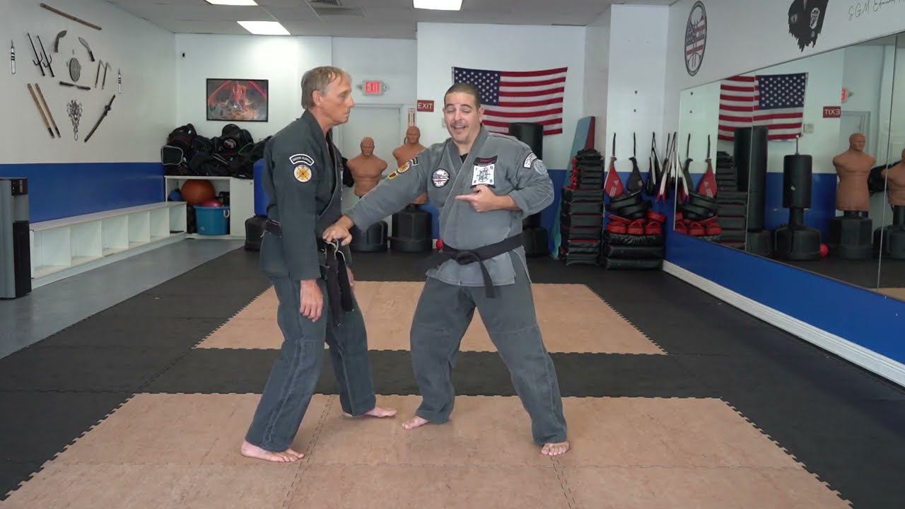 Correcting common errors executing the American Kenpo technique Circling Fans