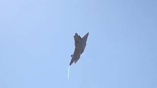 F-35 super tight turn. Insane turn rate.