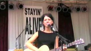 Maria Solheim - &quot;Richard&quot; LIVE from Glitterhousefestival 2003