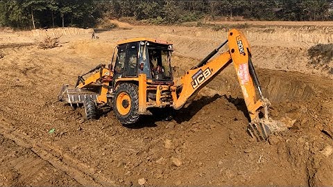 Soil Cutting Work JCB Backhoe Dozer - JCB Working In Village Area