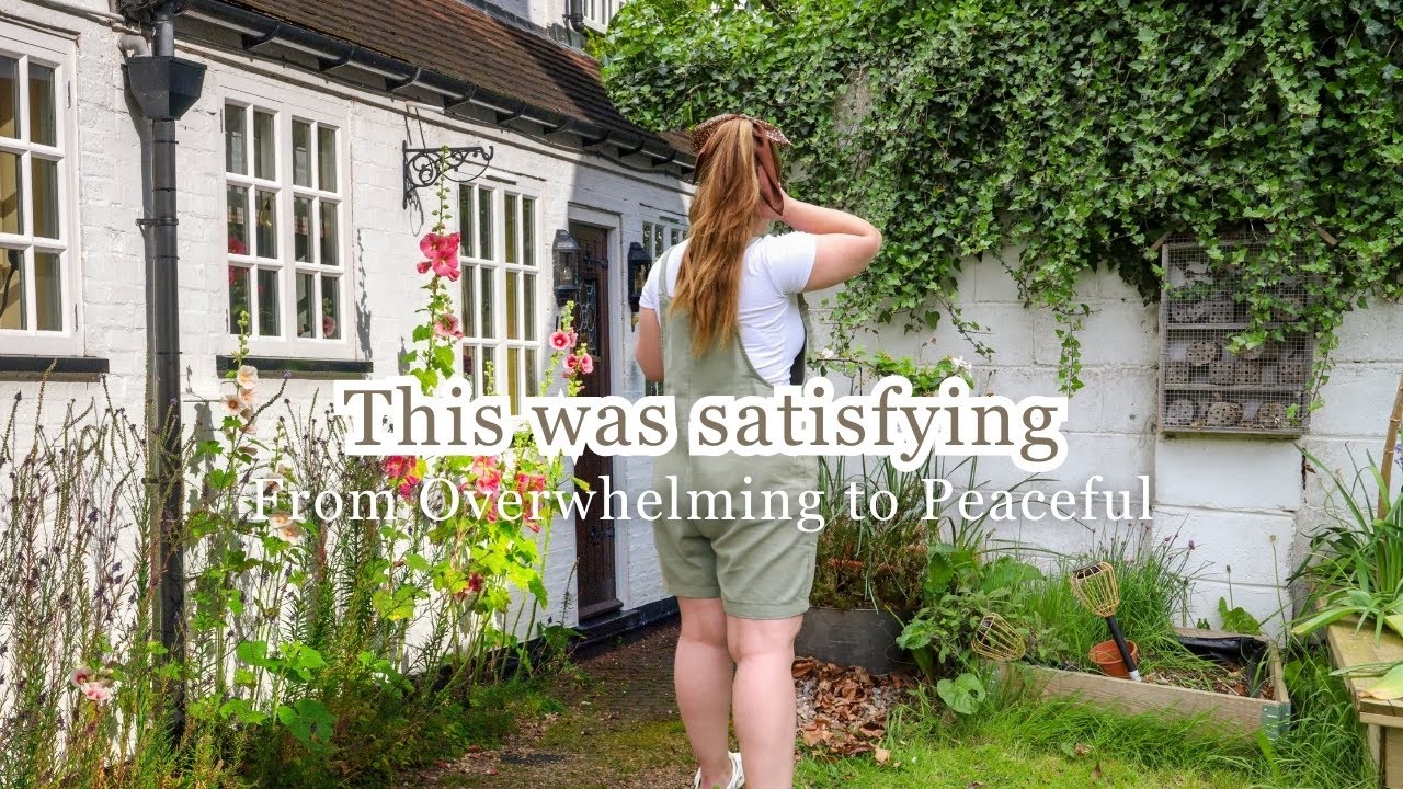 Neglected Garden Corner Makeover 🌸 Rare Plant Haul & Cosy Tidy-Up in My Cottage Garden