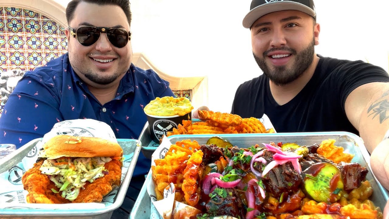 Горячие сэндвичи «Нэшвилл» + картофель фри из грудинки муббанг