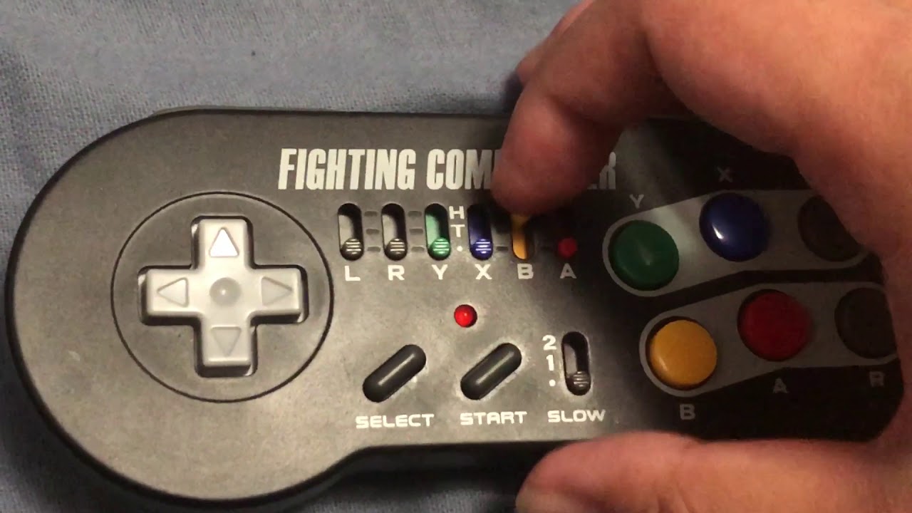 SNES CLASSIC: Hori Fighting Commander: annoying