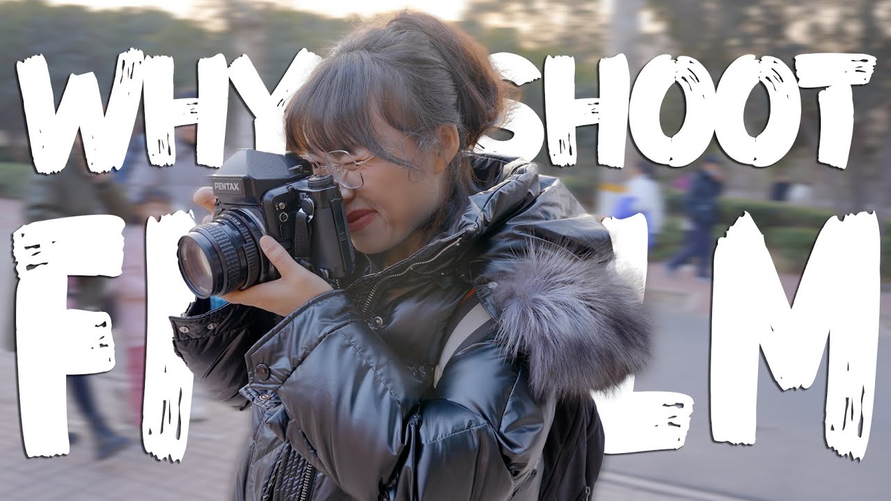 洋書 Photographers at Work Photographers A-Z: Koetzle, Hans-Michael: 9783836511094: Amazon