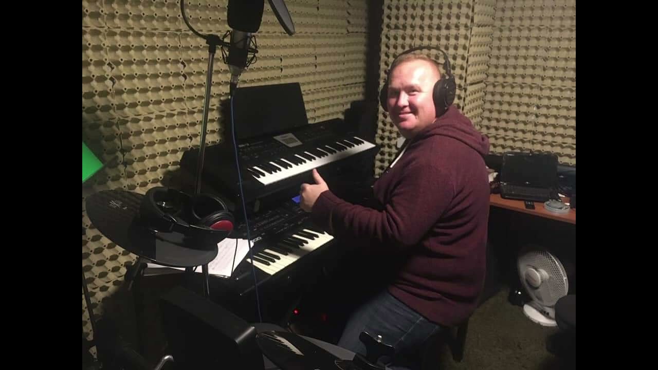 Zenész Gabi- CSÁRDÁS MIX -Novemberi friss