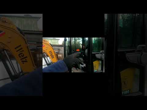 #Short Sanny SV18 Minibagger und ich habe den einfach angeschnitten...