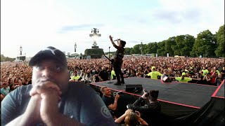 Green Day Live Crowd Sings Bohemian Rhapsody (Reaction)